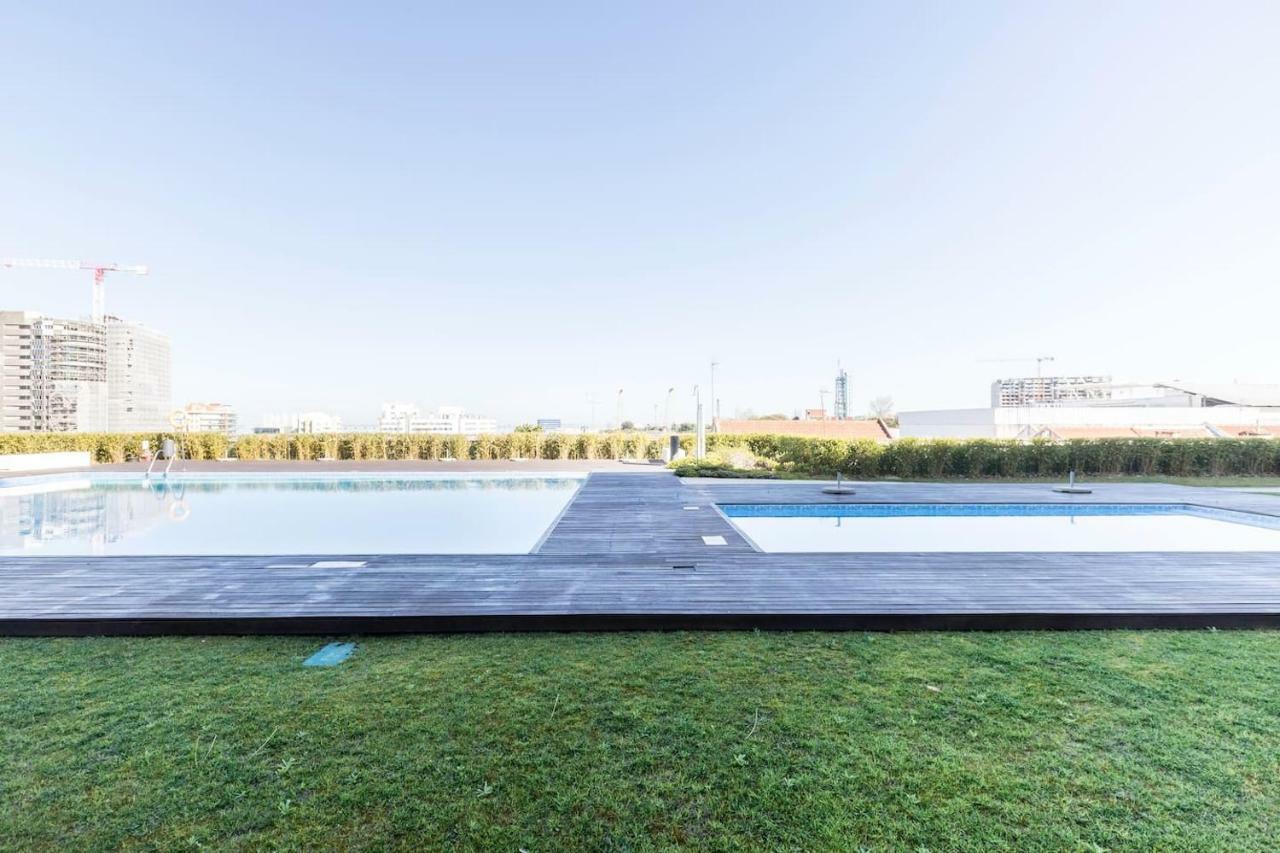 Apartamento Amazing Flat - Pool And Parking Lisboa Exterior foto